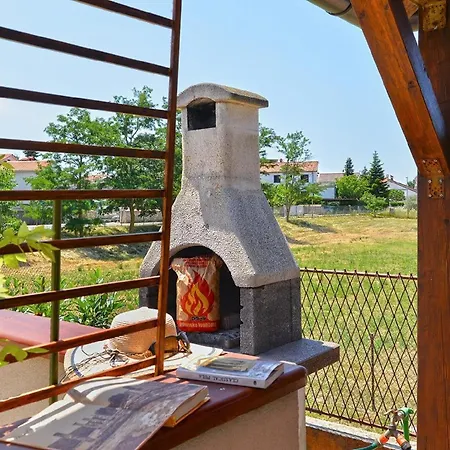 Apartament Fuer 8 Personen Ca 132 Qm In Valbandon, Istrien Istrische Riviera Valbandon