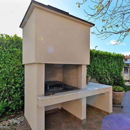 Fuer 8 Personen Ca 132 Qm In Valbandon, Istrien Istrische Riviera